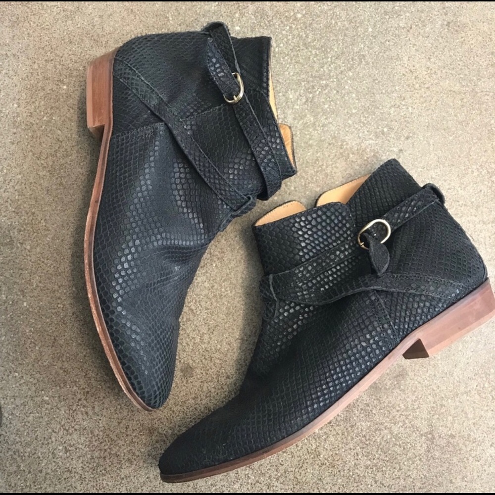 Sézane Black Chelsea boot 100% leather